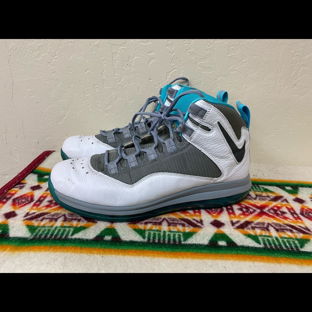 Nike Darwin 360